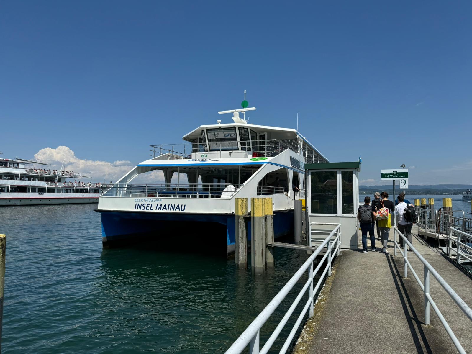 Die MS Mainau im Hafen