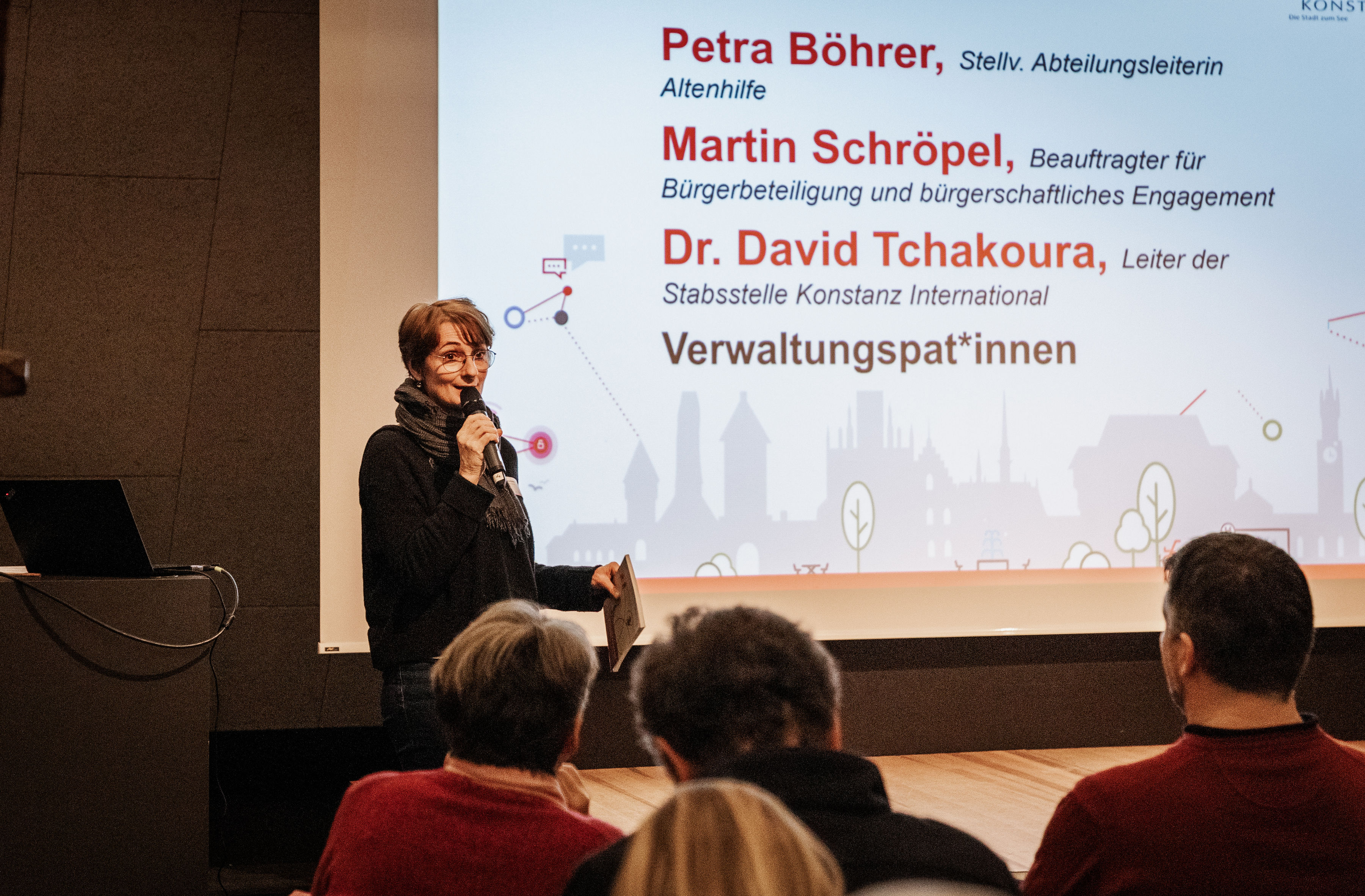 Projektwerkstatt Teilhabe Vortrag Verwaltungspatin Petra Böhrer